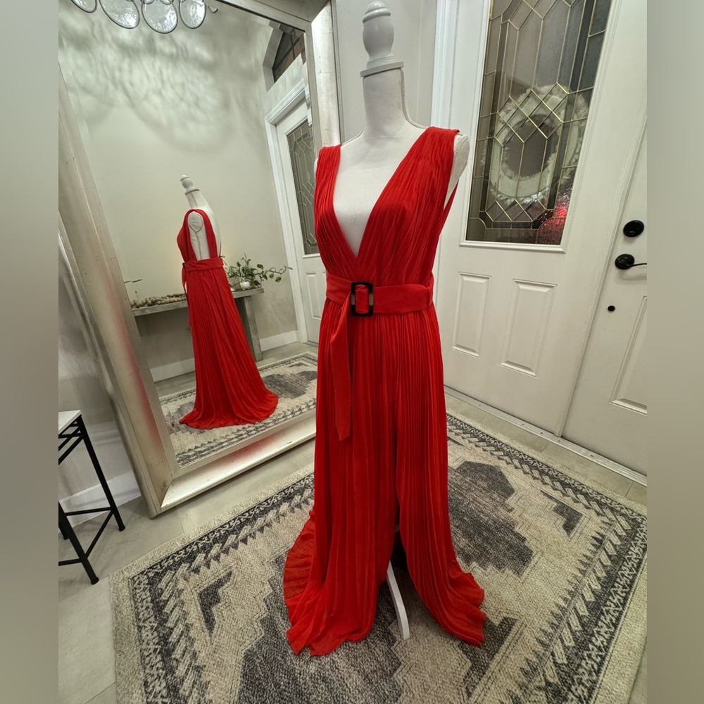 Fame and Partners Red Gown